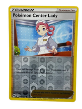 Lade das Bild in den Galerie-Viewer, 060/073 Pokémon Center Lady / Reverse Holo - EN boosterfrisch
