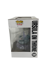 Lade das Bild in den Galerie-Viewer, Disney Villains - Ursula on Throne - Funko POP! Deluxe #1089
